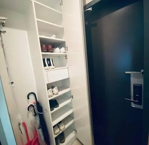 Gangnam Garosu-gil Sinsa And River Apartment Seoul